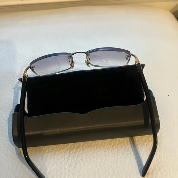 Cartier Black Sunglasses Classic Aviator Design - Picture 6 of 10